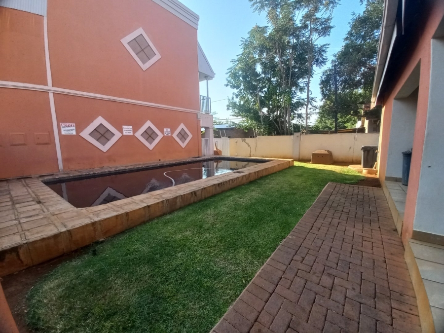 1 Bedroom Property for Sale in Bult West North West